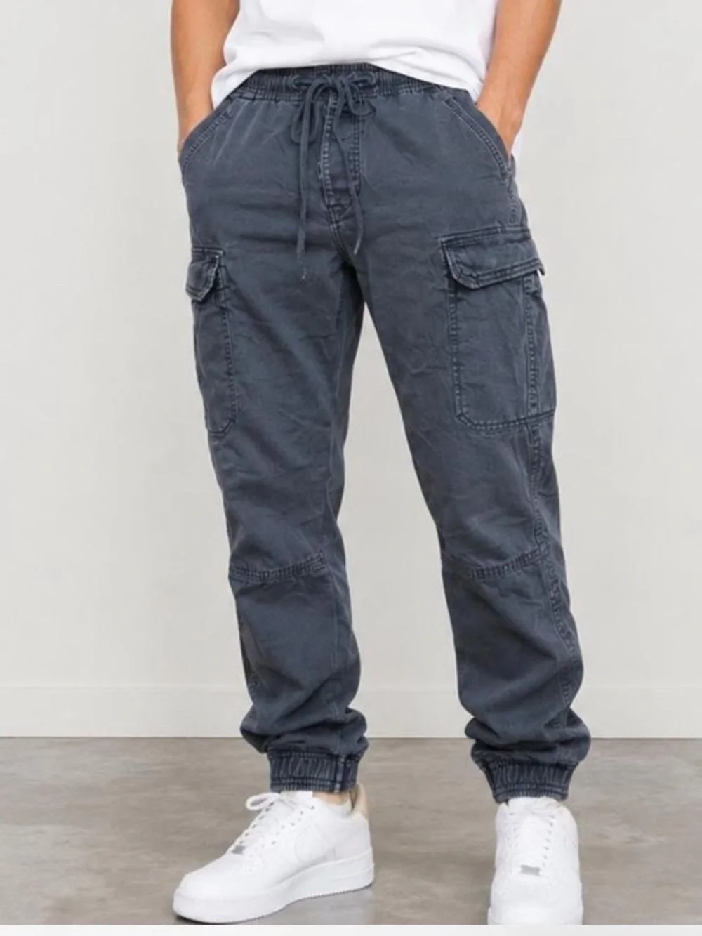 Abercrombie & Fitch Men's Charcoal Cargo Joggers